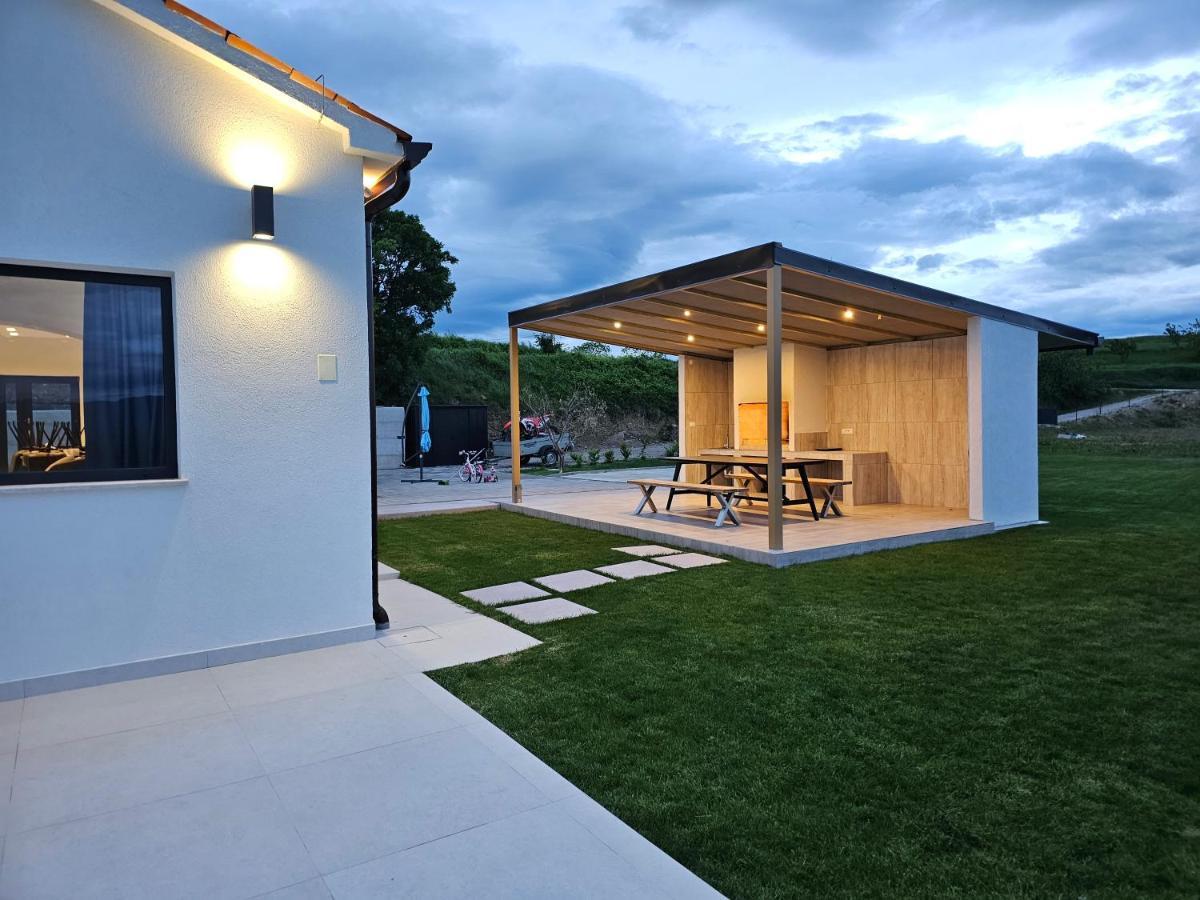 Villa Panorama Buzet Zewnętrze zdjęcie